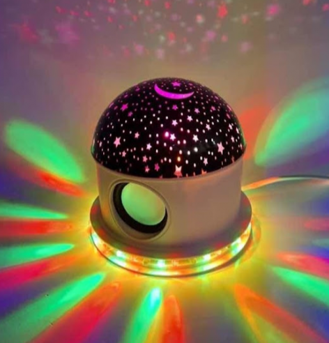 LAMPA MUZICALA CU PROIECTIE STELE SI LUNA, BLUETOOTH, DIFERITE JOCURI DE LUMINI, FUNCTIE DE LAMPA DE VEGHE