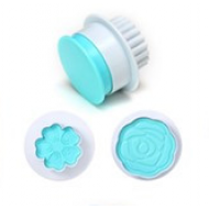 2 forme pentru prajituri model floricica si trandafir